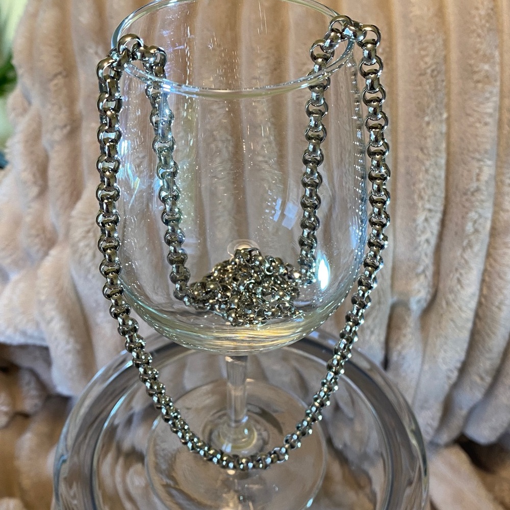 Monet Vintage Silver Rolo Chain Necklace 36” Excellent Condition, UNISEX